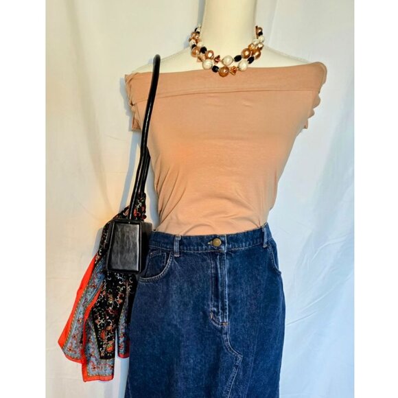 Dark Wash Denim Skirt, Size 10, Brand: Crossing Point - Picture 3 of 3